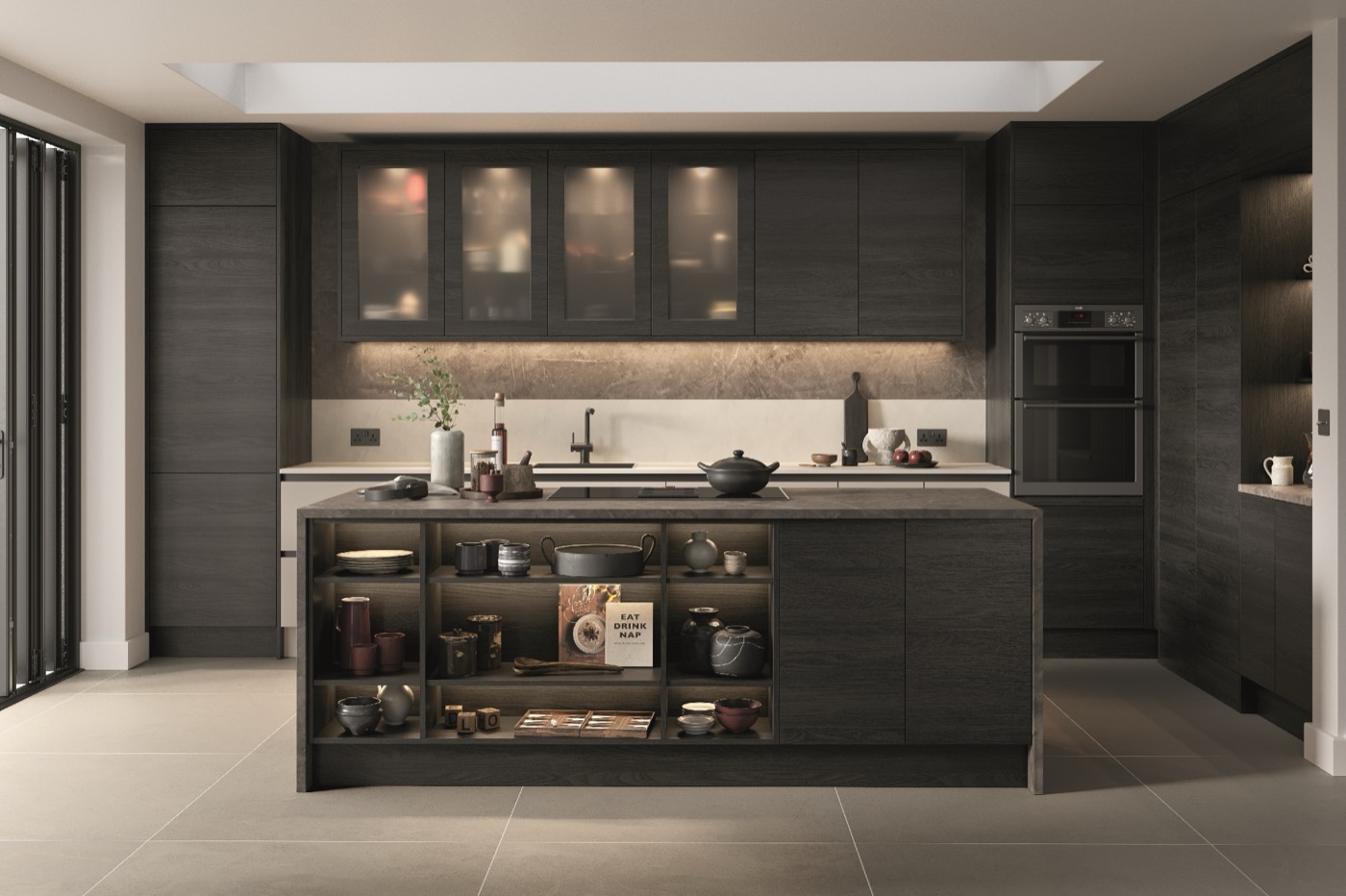 Tavola modern kitchen in Hacienda Black & Zola Soft Matte Light Grey
